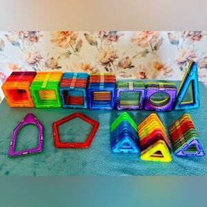 Magformers Collection - 85 pieces